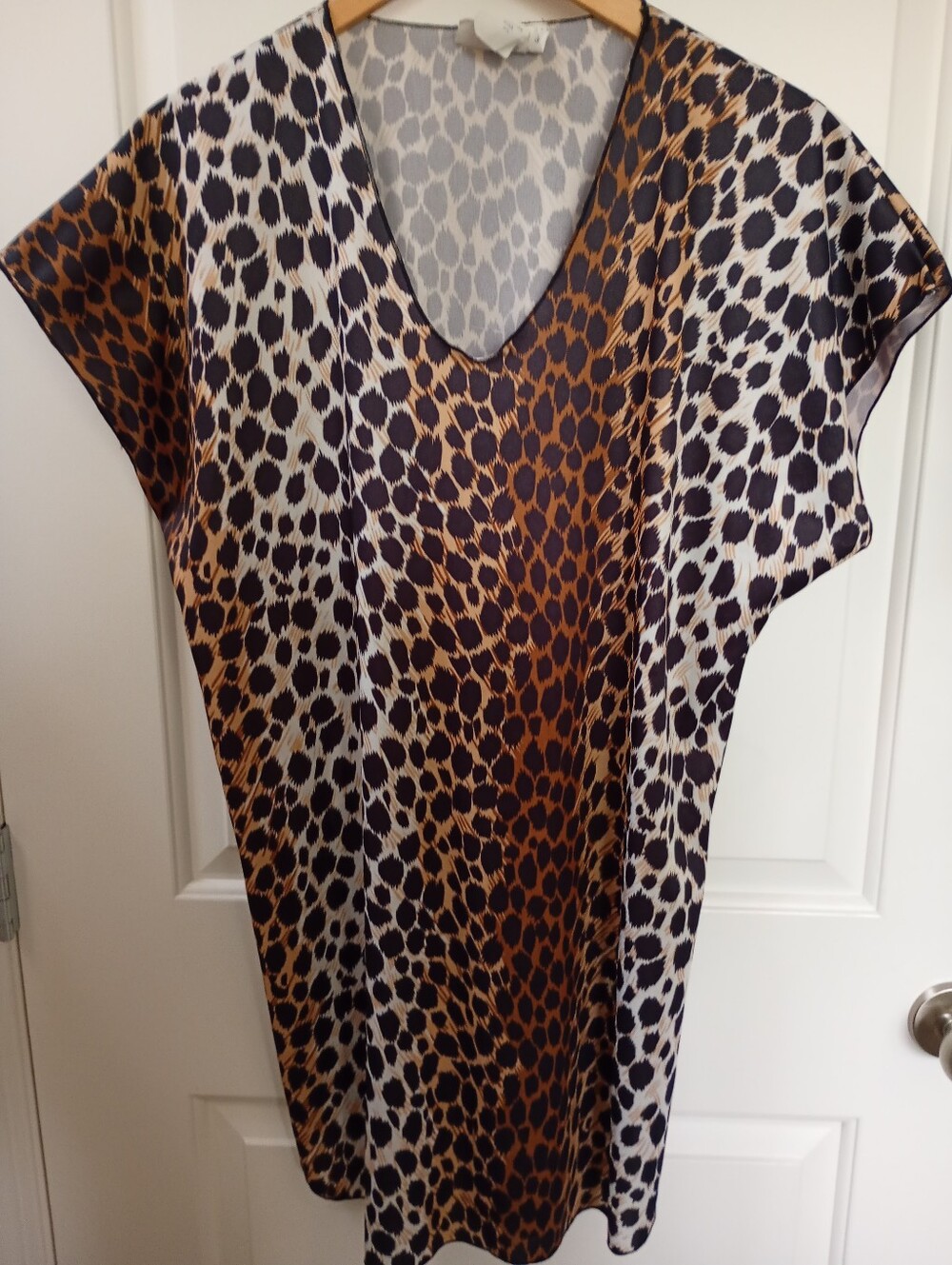 Undercover Wear | Leopard-Print V-Neck Tunic | OS